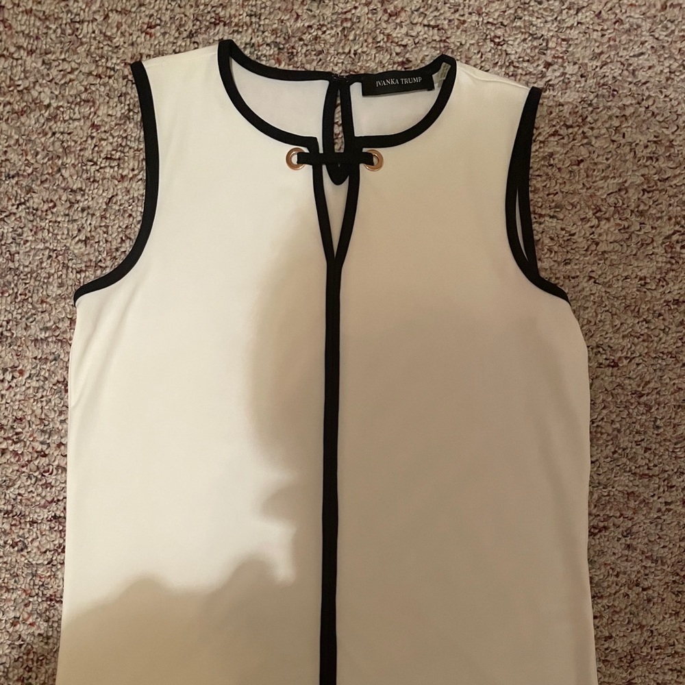 Ivanka Trump Woman Dress Blouse